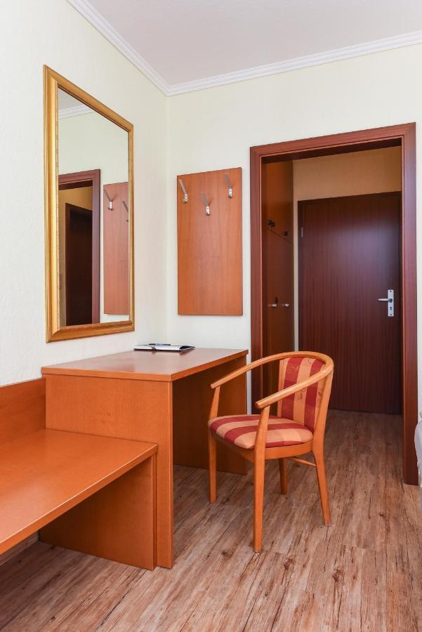 Hotel Garni Benser Watt Bensersiel Exterior foto